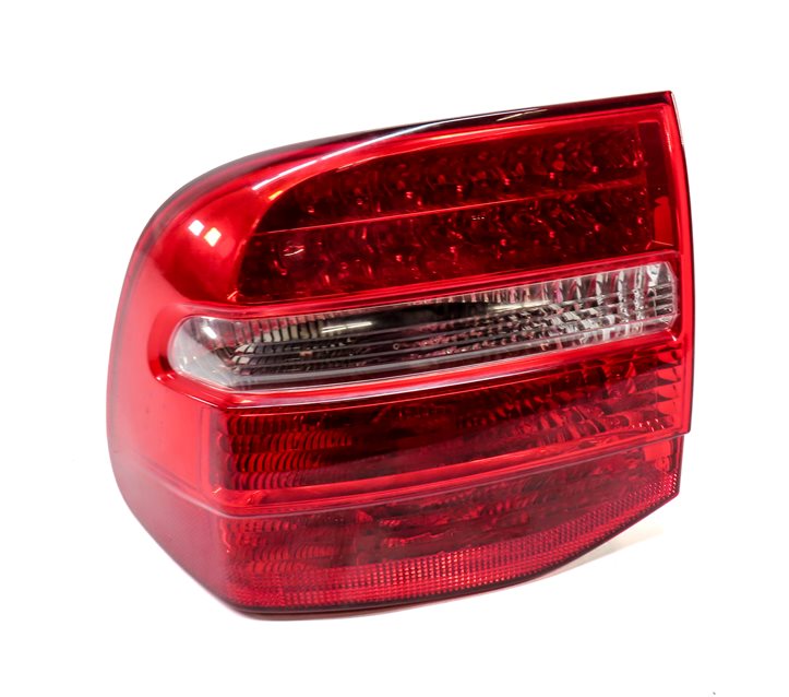 Thumbnail 3: 2008-2010 PORSCHE CAYENNE (957) LEFT DRIVER REAR TAILLIGHT BRAKE LIGHT LAMP
