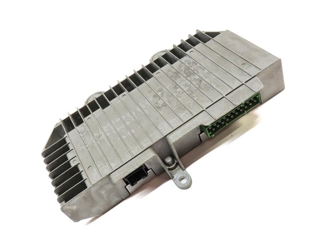 Thumbnail 3: 2010 PORSCHE CAYENNE (957) RADIO STEREO AUDIO SOUND SYSTEM AMP AMPLIFIER