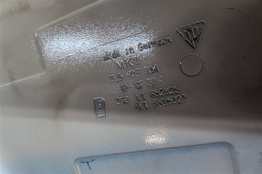 Thumbnail 7: 2005-2010 PORSCHE CAYENNE (955 957) REAR HATCH TRUNK SPOILER WING COVER (White)