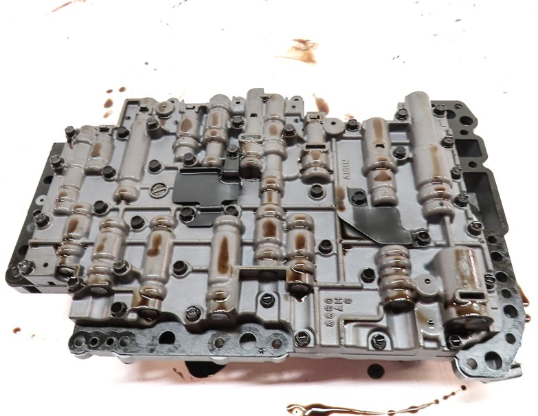 Thumbnail 10: 08-09 PORSCHE CAYENNE (955 957) 3.6L / 4.8L AUTOMATIC TRANSMISSION VALVE BODY