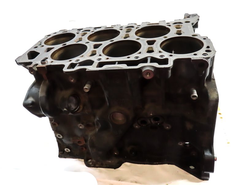 Thumbnail 2: 2009-2010 PORSCHE CAYENNE (957) 3.6L VR6 ENGINE BARE CYLINDER BLOCK
