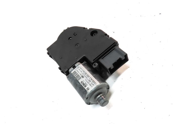 Thumbnail 3: 2007-2014 AUDI Q7 (4L) PANORAMIC SUNROOF MOTOR SUN ROOF MOTOR SUNSHADE MOTOR