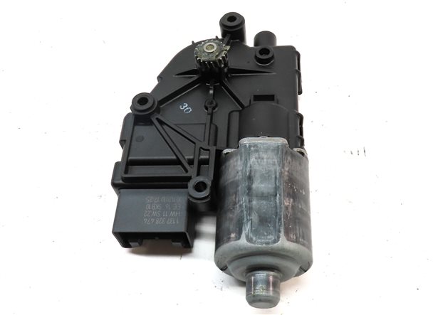 Thumbnail 6: 2007-2014 AUDI Q7 (4L) PANORAMIC SUNROOF MOTOR SUN ROOF MOTOR SUNSHADE MOTOR