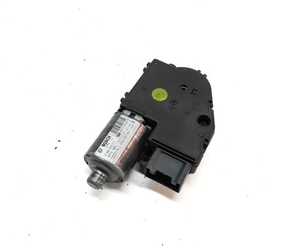 Thumbnail 1: 2007-2014 AUDI Q7 (4L) PANORAMIC SUNROOF MOTOR SUN ROOF MOTOR SUNSHADE MOTOR