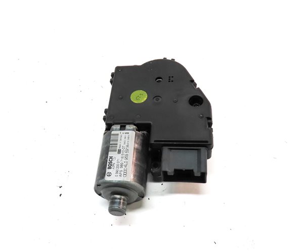 Thumbnail 2: 2007-2014 AUDI Q7 (4L) PANORAMIC SUNROOF MOTOR SUN ROOF MOTOR SUNSHADE MOTOR