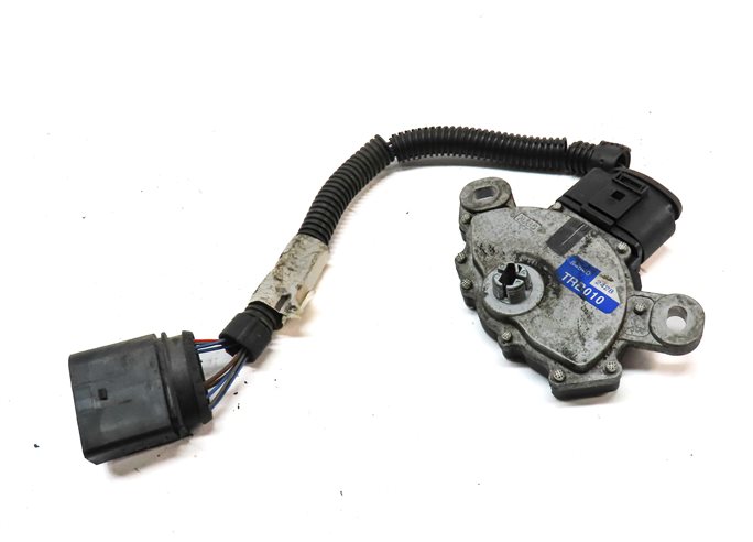 Thumbnail 2: 2011 AUDI Q7 (4L) 3.0L SUPER (CJWC) AUTOMATIC TRANSMISSION NEUTRAL SAFETY SWITCH