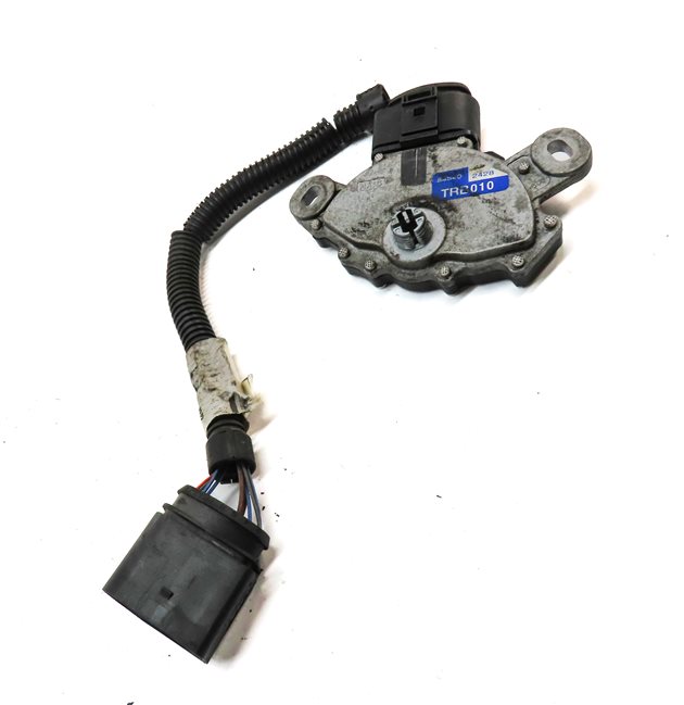 Thumbnail 3: 2011 AUDI Q7 (4L) 3.0L SUPER (CJWC) AUTOMATIC TRANSMISSION NEUTRAL SAFETY SWITCH