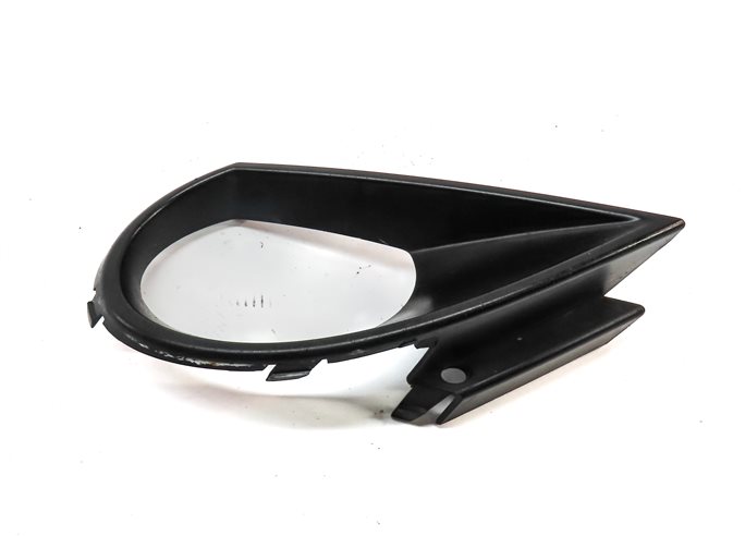 Thumbnail 4: 2011 AUDI Q7 (4L) FRONT RIGHT PASSENGER LOWER BUMPER FOG LIGHT LAMP TRIM