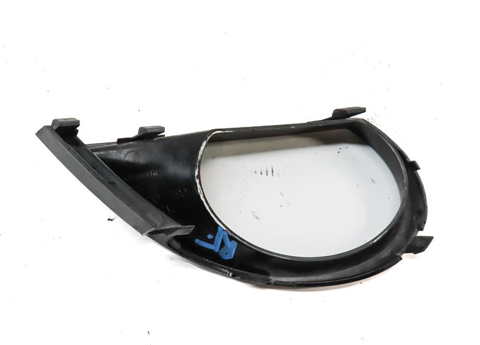 Thumbnail 5: 2011 AUDI Q7 (4L) FRONT RIGHT PASSENGER LOWER BUMPER FOG LIGHT LAMP TRIM