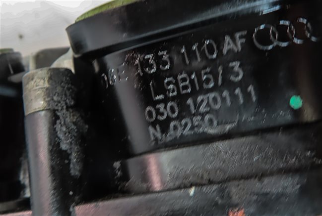 Thumbnail 7: 12-17 AUDI A6 A7 Q5 S5 SQ5 (C7 4G8 B8 8T 8R) RIGHT INTAKE MANIFOLD DIFFUSER RAIL