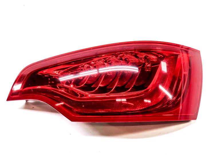 Thumbnail 3: 2010-2015 AUDI Q7 (4L) REAR RIGHT PASSENGER TAILLIGHT BRAKE LIGHT LAMP (LED)