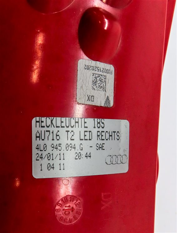 Thumbnail 6: 2010-2015 AUDI Q7 (4L) REAR RIGHT PASSENGER TAILLIGHT BRAKE LIGHT LAMP (LED)