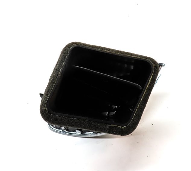 Thumbnail 4: 2011 AUDI Q7 (4L) FRONT RIGHT PASSENGER DASH HEAT AIR AC HVAC VENT (Black)