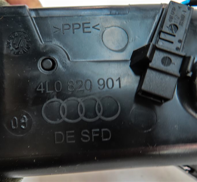 Thumbnail 7: 2011 AUDI Q7 (4L) FRONT LEFT DRIVER DASH HEAT AIR AC HVAC VENT (Black)