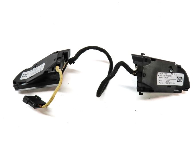 Thumbnail 5: 2011 AUDI Q7 (4L) FRONT LEFT DRIVER STEERING WHEEL CONTROL SWITCH SET/2