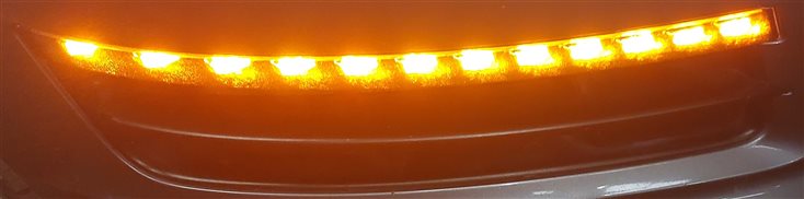 Thumbnail 2: 2010-2015 AUDI Q7 (4L) FRONT RIGHT PASSENGER TURN SIGNAL MARKER LIGHT LAMP (LED)