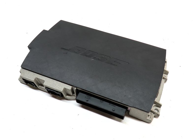 Thumbnail 2: 2010-2012 AUDI Q7 (4L) BOSE AUDIO AMP AMPLIFIER (4L0035223F / 4L0035223G)