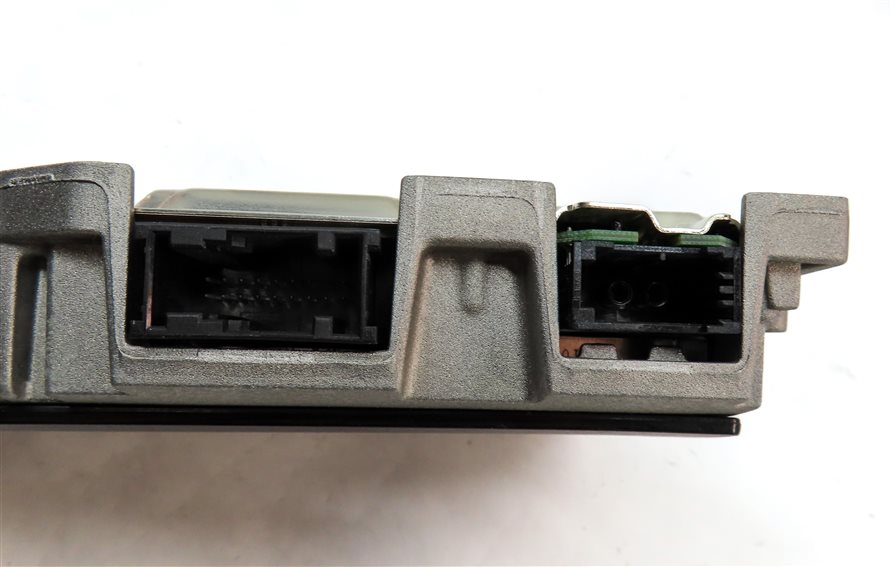 Thumbnail 8: 2010-2012 AUDI Q7 (4L) BOSE AUDIO AMP AMPLIFIER (4L0035223F / 4L0035223G)