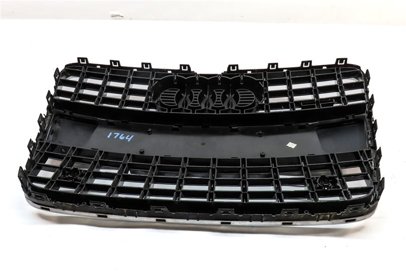 Thumbnail 5: 2010-2015 AUDI Q7 (4L) FRONT MAIN CENTER HOOD GRILLE AIR VENT TRIM (BLACK)