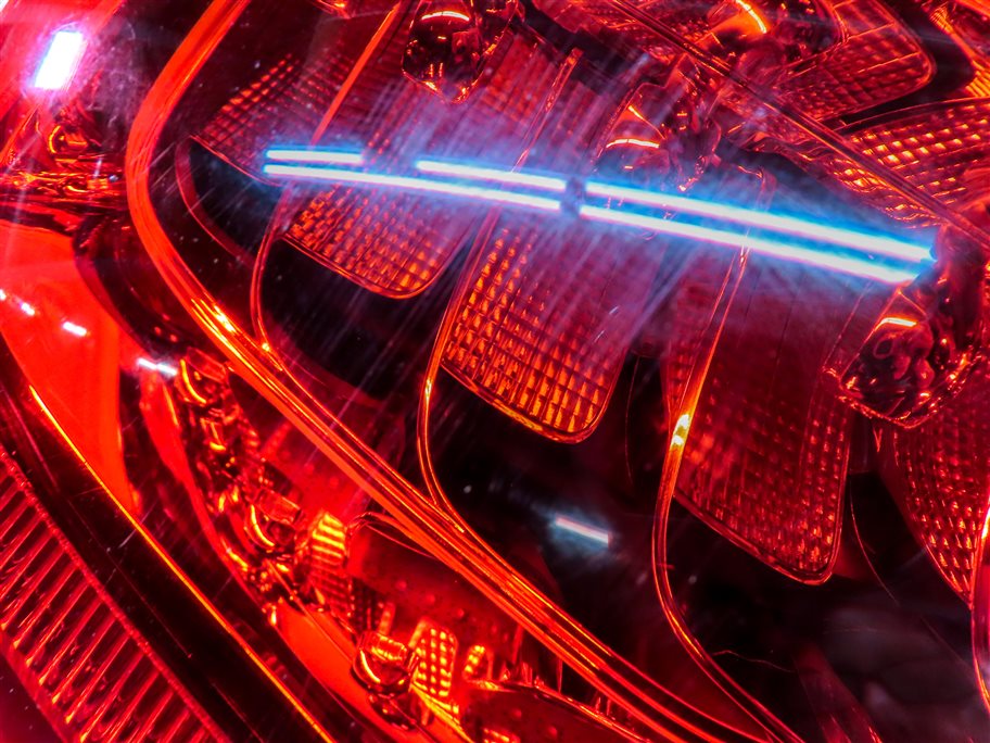 Thumbnail 8: 2010-2015 AUDI Q7 (4L) REAR LEFT DRIVER TAILLIGHT BRAKE LIGHT LAMP (LED)