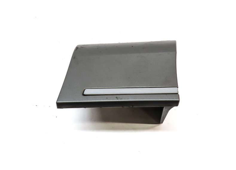 Thumbnail 4: 2011 AUDI Q7 (4L) FRONT RIGHT PASSENGER LOWER FENDER TRIM MOULDING PANEL (Gray)