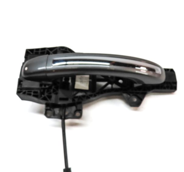 Thumbnail 4: 2007-2015 AUDI Q7 (4L) REAR RIGHT KEYLESS ENTRY DOOR HANDLE (Gray)