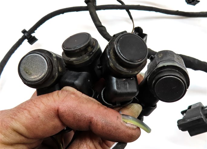 Thumbnail 4: 11 AUDI Q7 (4L) FRONT PARK ASSIST PDC DISTANCE CONTROL WIRE SENSOR SET/4 (Gray)