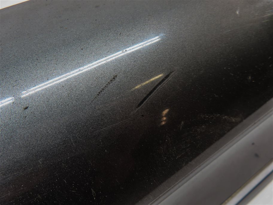 Thumbnail 7: 10-15 AUDI Q7 FRONT LEFT DRIVER LOWER DOOR TRIM MOULDING (w/out SLINE) (Gray)