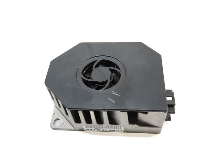 Thumbnail 2: 2012 MERCEDES E350 (W212) STEREO AUDIO SOUND SYSTEM SUBWOOFER AMP AMPLIFIER