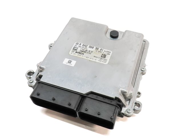 10-12 MERCEDES E GL ML R (W164 W212 W251 X164) 3.0L DIESEL ENGINE CONTROL MODULE