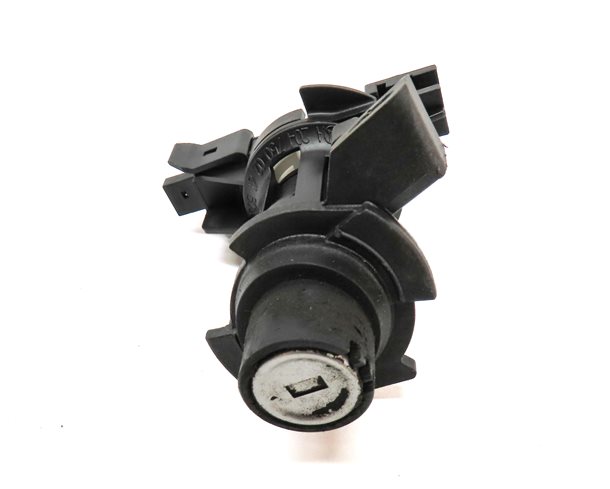 Thumbnail 4: 2012 MERCEDES E350 W212 LEFT DRIVER DOOR HANDLE REAR TRUNK LOCK CYLINDER KEY SET