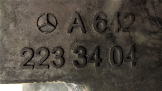 Thumbnail 9: 2012 MERCEDES E350 (W212) 3.0L DIESEL (OM642) ENGINE MOTOR MOUNT BRACKET SET/2
