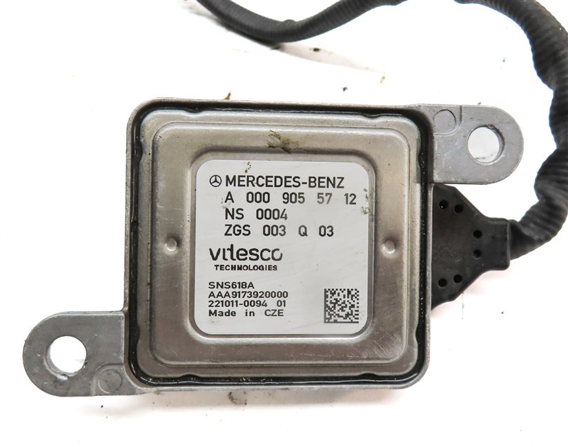 Thumbnail 5: 2012 MERCEDES E350 (W212) 3.0L DIESEL (OM642) NITROGEN OXIDE NOX SENSOR EXHAUST