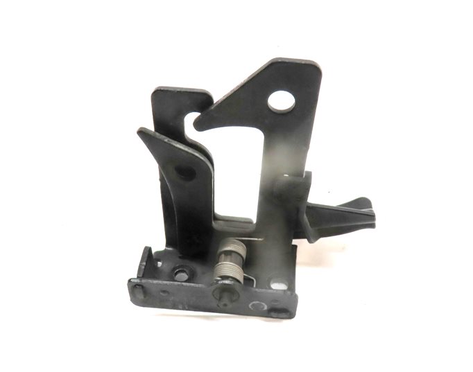 Thumbnail 6: 2012 MERCEDES E350 (W212) FRONT HOOD BONNET LID SAFETY HOOK CATCH LATCH SET/3