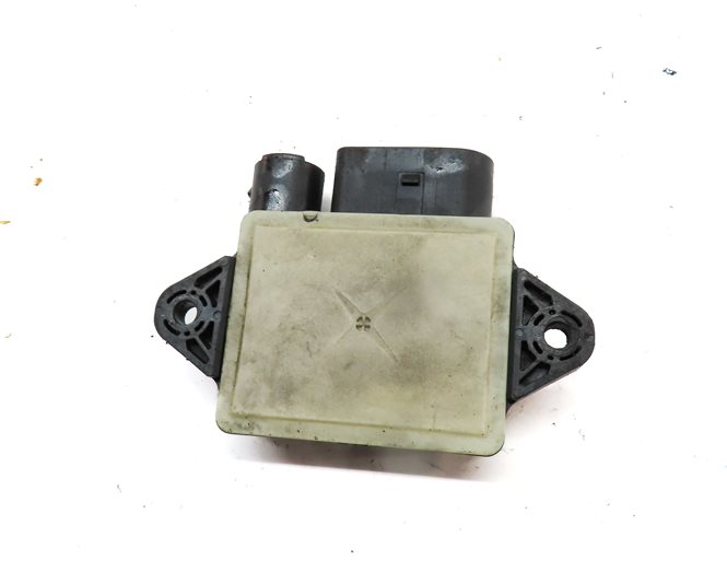 Thumbnail 5: 07-13 MERCEDES E320 E350 GL350 ML350 S350 R320 R350 DIESEL GLOW PLUG MODULE