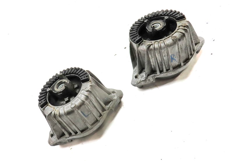 Thumbnail 3: 2012 MERCEDES E350 (W212) 3.0L DIESEL (OM642) ENGINE MOTOR MOUNT SET/2