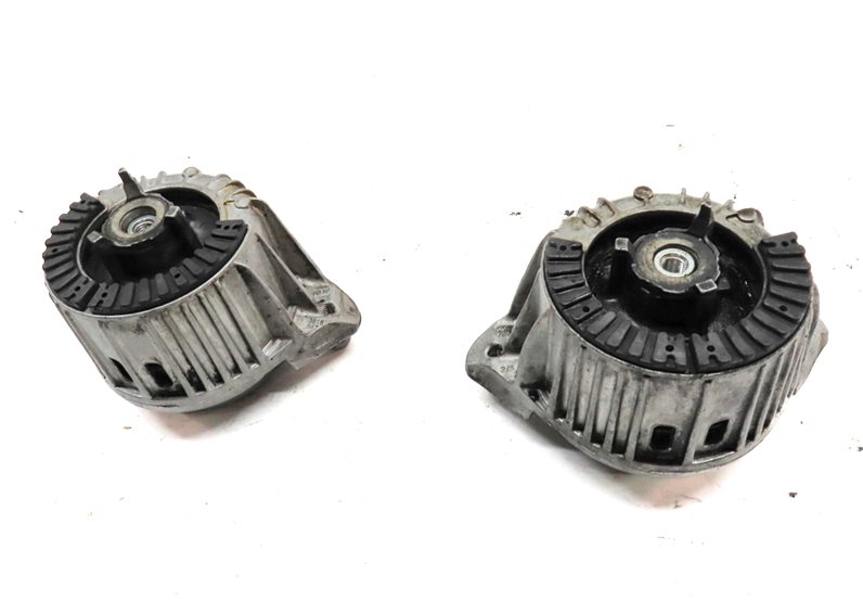 Thumbnail 4: 2012 MERCEDES E350 (W212) 3.0L DIESEL (OM642) ENGINE MOTOR MOUNT SET/2