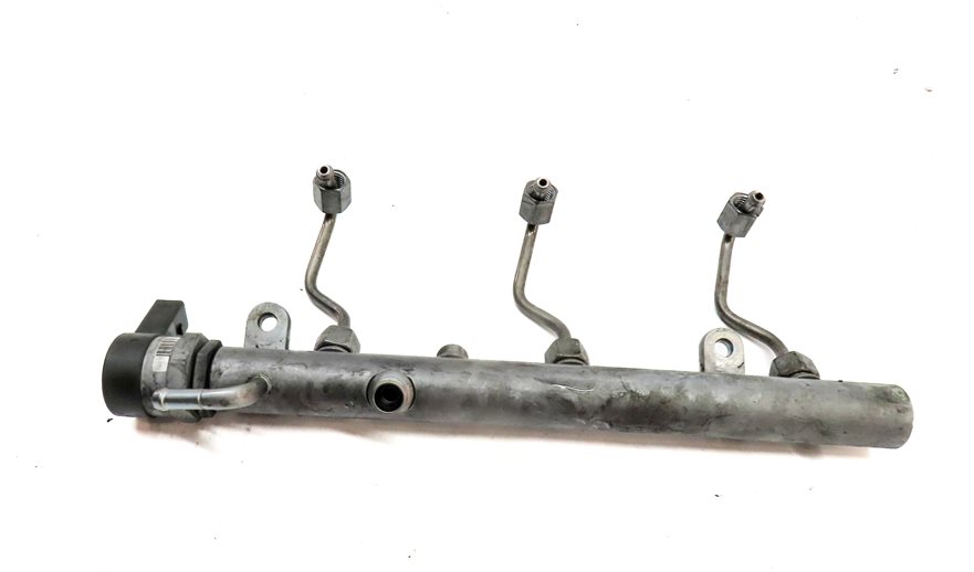 Thumbnail 9: 2012 MERCEDES E350 (W212) 3.0L DIESEL (OM642) ENGINE FUEL RAIL w/LINES SET/2