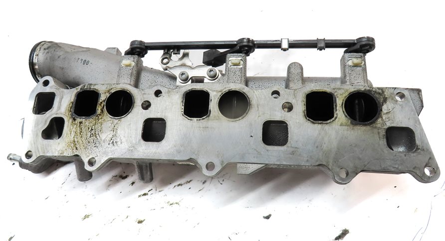 Thumbnail 6: 09-17 MERCEDES GL320 GL350 ML320 ML350 E350 3.0L DIESEL RIGHT INTAKE MANIFOLD
