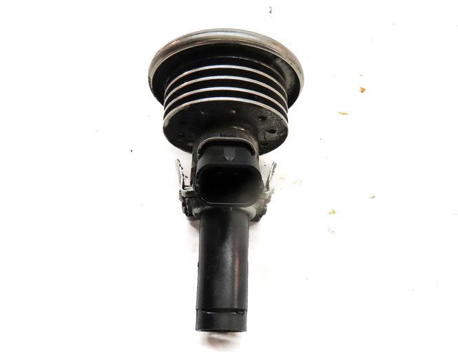 Thumbnail 5: 2012 MERCEDES E350 (W212) 3.0L DIESEL (OM642) ENGINE EMISSION DEF FLUID INJECTOR