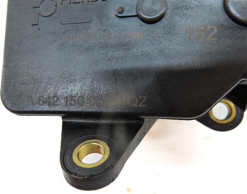 Thumbnail 6: 2012 MERCEDES E350 (W212) 3.0L DIESEL (OM642) ENGINE INTAKE MANIFOLD ACTUATOR