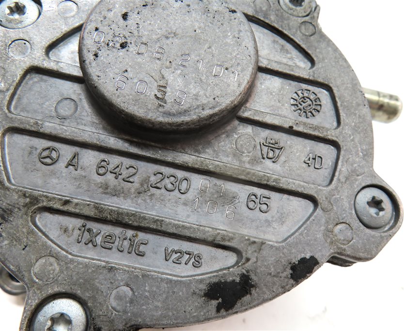 Thumbnail 6: 08-13 MERCEDES E320 E350 GL320 GL350 ML320 ML350 R350 3.0L DIESEL VACUUM PUMP