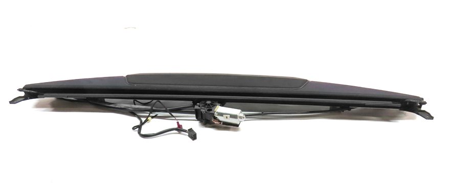 Thumbnail 4: 10-16 MERCEDES E CLASS REAR BACK WINDOW GLASS SUNSHADE SUN SCREEN (BLACK)