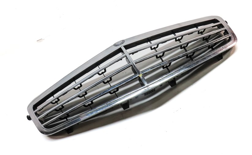 Thumbnail 3: 2010-2013 MERCEDES E300 E350 E400 E550 E63 AMG (W212) FRONT UPPER HOOD GRILLE
