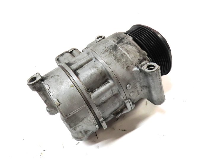Thumbnail 3: 2011-2012 MERCEDES BENZ E350 (W212) 3.0L OM642 DIESEL ENGINE A/C COMPRESSOR PUMP