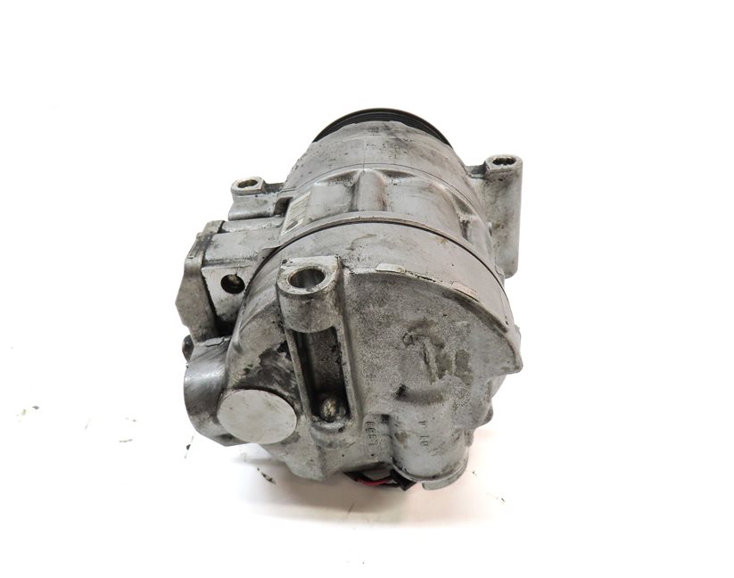Thumbnail 4: 2011-2012 MERCEDES BENZ E350 (W212) 3.0L OM642 DIESEL ENGINE A/C COMPRESSOR PUMP
