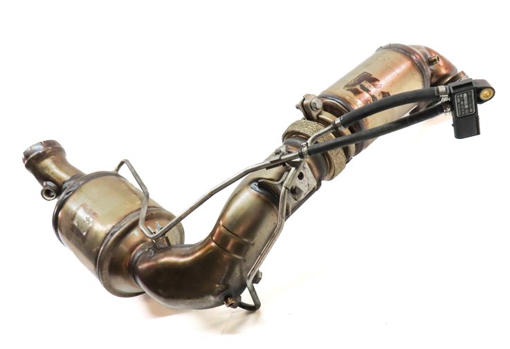 Thumbnail 2: 12 MERCEDES E350 (W212) 3.0L DIESEL (OM642) ENGINE DIESEL PARTICULATE FILTER DPF