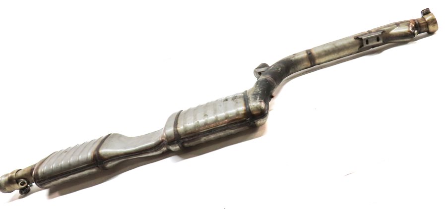 Thumbnail 3: 2012 MERCEDES E350 (W212) 3.0L DIESEL (OM642) REAR EXHAUST MUFFLER PIPE ASSEMBLY