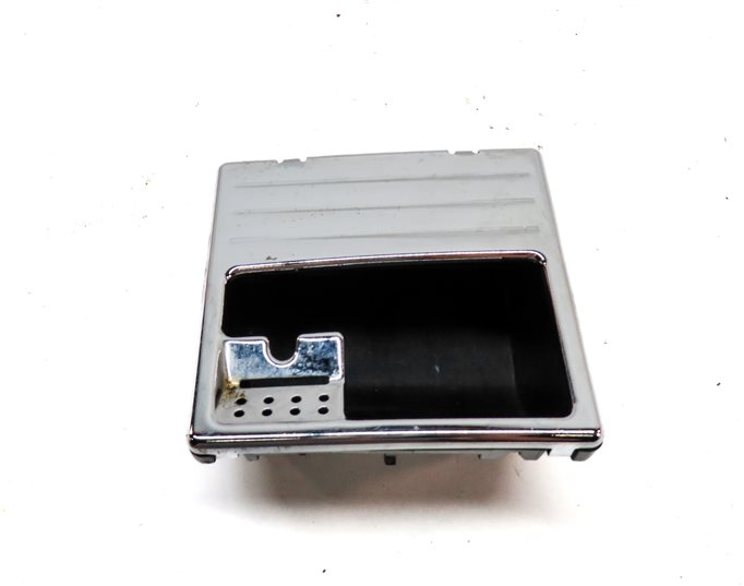 Thumbnail 4: 2012 MERCEDES E350 (W212) FRONT CENTER CONSOLE ASHTRAY ASH TRAY INSERT