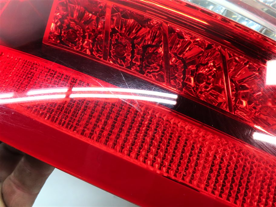 Thumbnail 6: 10-13 MERCEDES E-CLASS (W212) SEDAN LEFT DRIVER REAR TAILLIGHT BRAKE LIGHT LAMP
